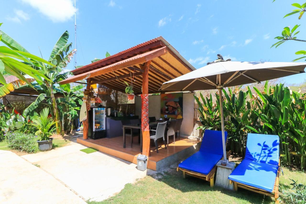 Uma Hostel Lembongan Экстерьер фото